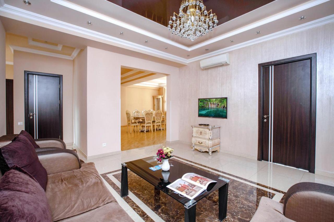 Stay Inn Apartments On Amiryan 4-6 Jerevan Buitenkant foto
