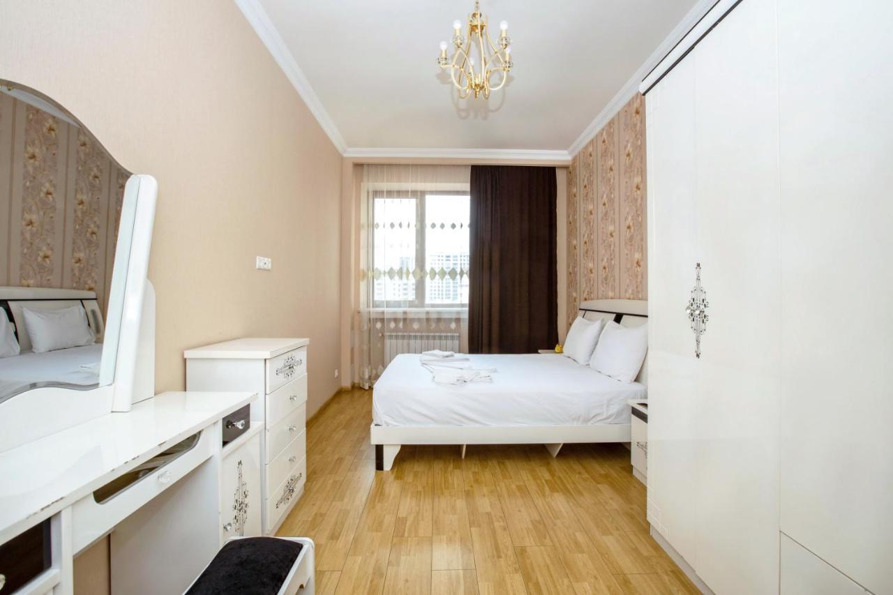 Stay Inn Apartments On Amiryan 4-6 Jerevan Buitenkant foto