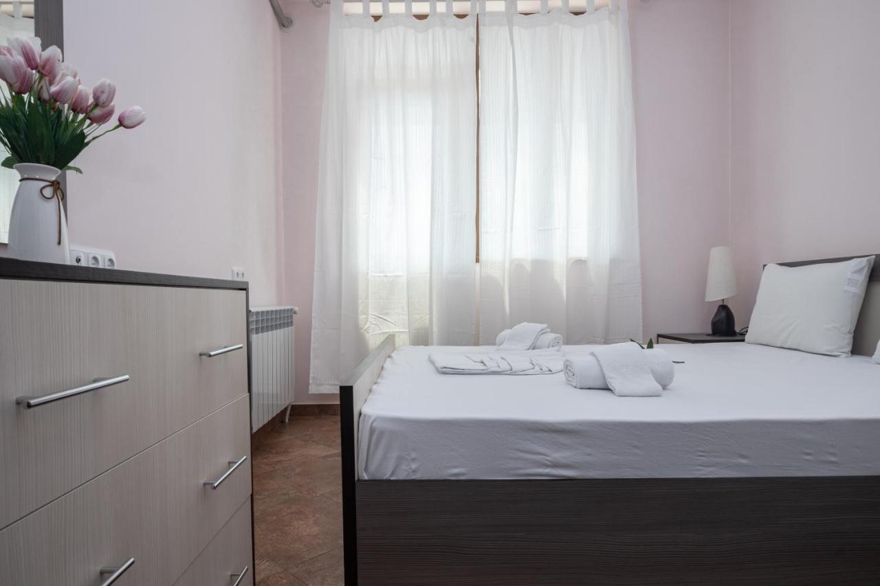 Stay Inn Apartments On Amiryan 4-6 Jerevan Buitenkant foto
