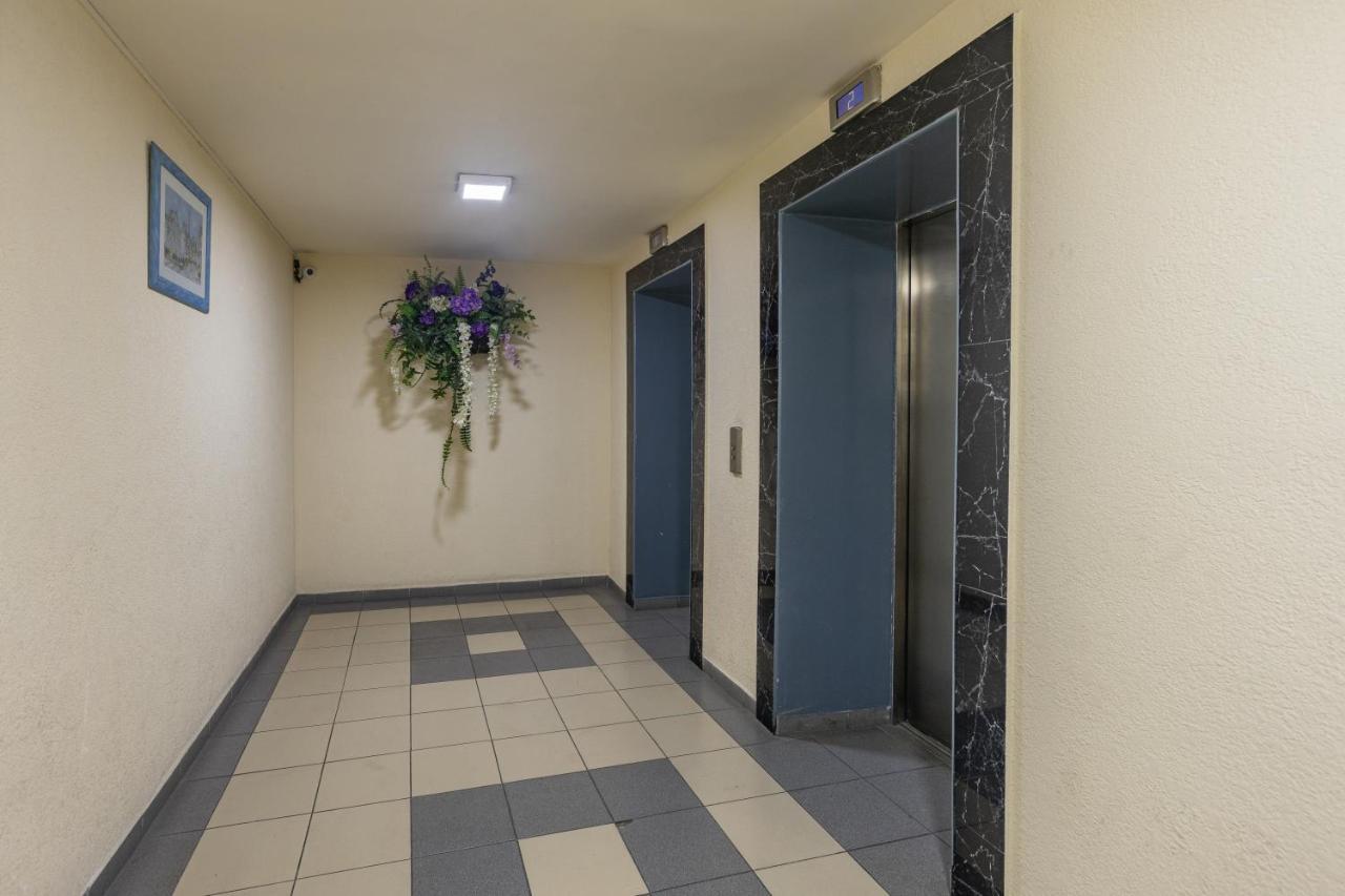 Stay Inn Apartments On Amiryan 4-6 Jerevan Buitenkant foto
