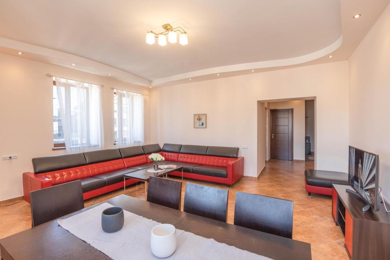 Stay Inn Apartments On Amiryan 4-6 Jerevan Buitenkant foto