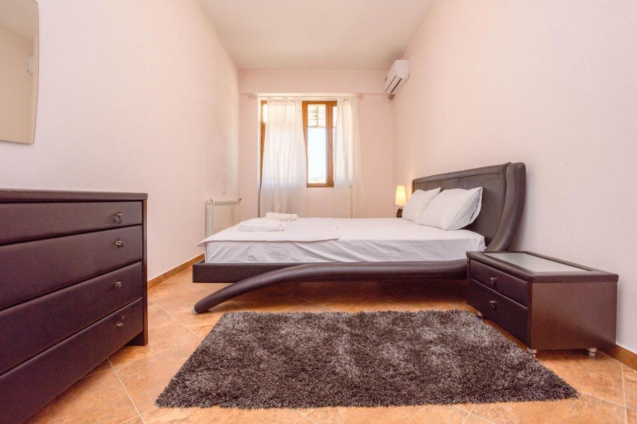 Stay Inn Apartments On Amiryan 4-6 Jerevan Buitenkant foto